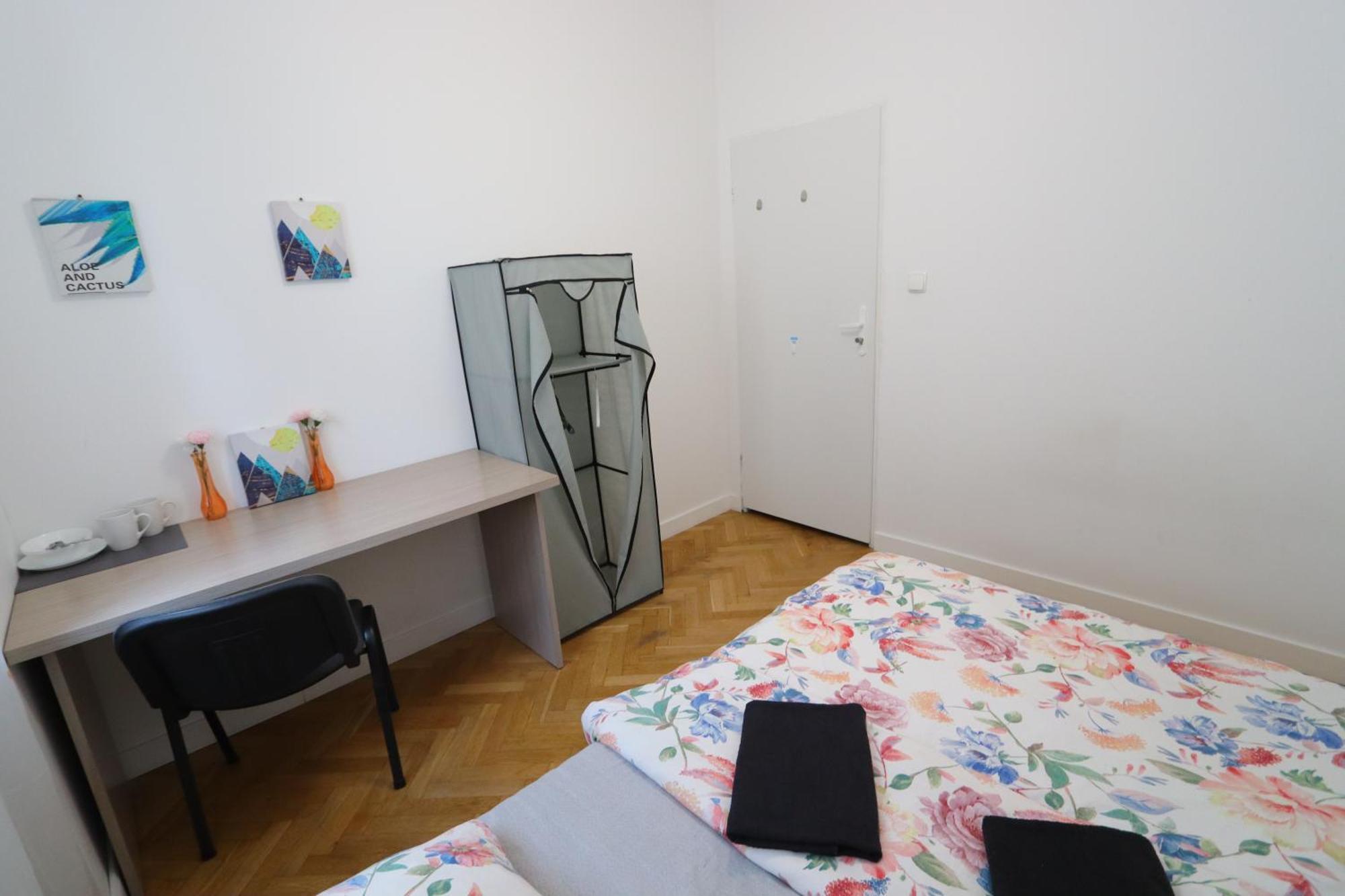 Fantastic Waw - Room - K2 Warszawa Exteriör bild
